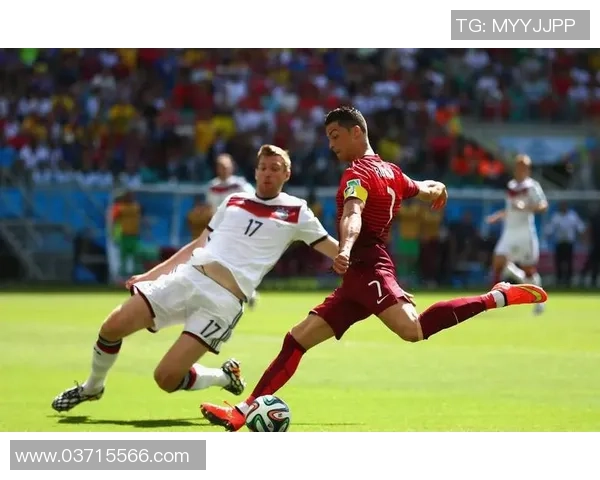 追寻完美的足球艺术:技术与团队协作的完美结合之路