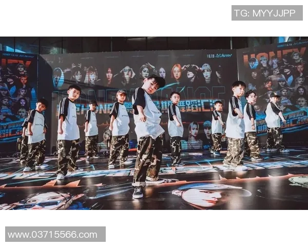 全国街舞大赛特别报道:见证北京街舞队从默默无闻到璀璨夺目的成长历程